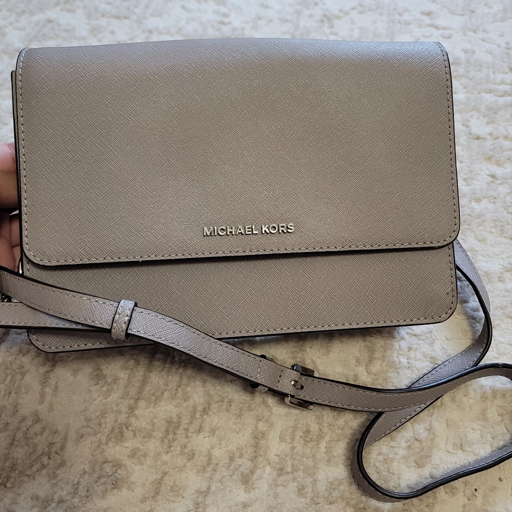 Michael Kors Crossbody
